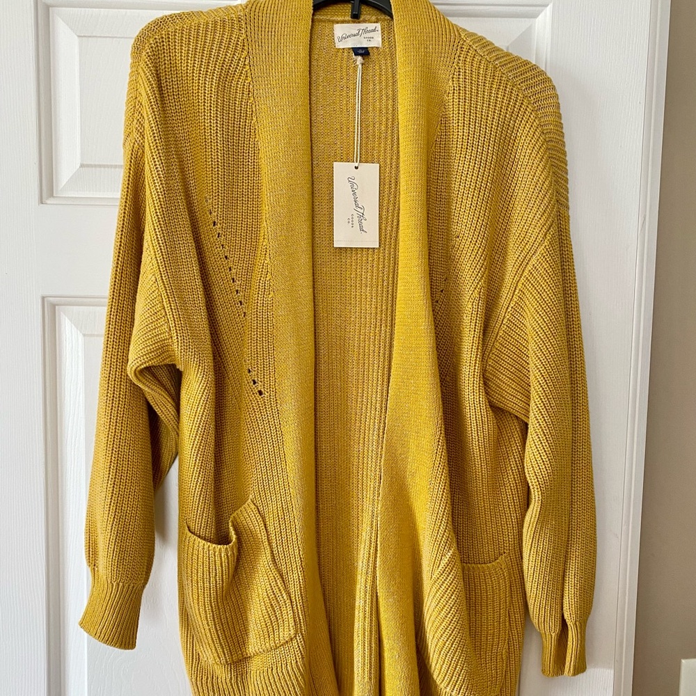 NWT Universal Thread yellow open cardigan chunky M